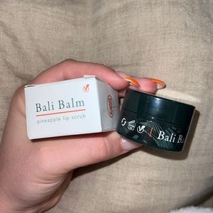 Bali balm pineapple lil scrub